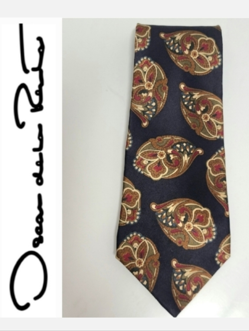 Oscar de la Renta Couture 100% Silk Navy Red & Brown Paisley Print Tie